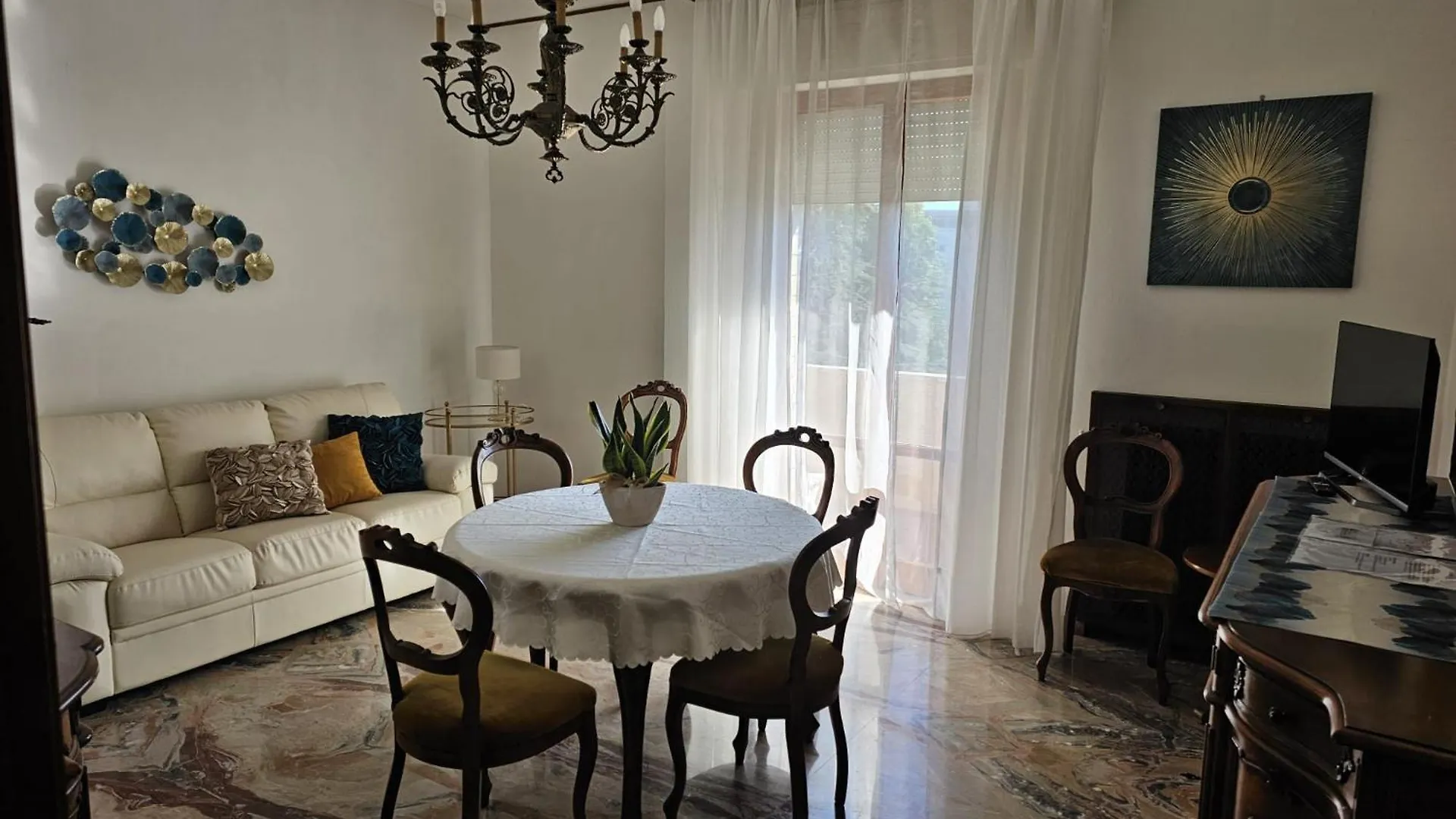 Angela Home Римини Апартаменты